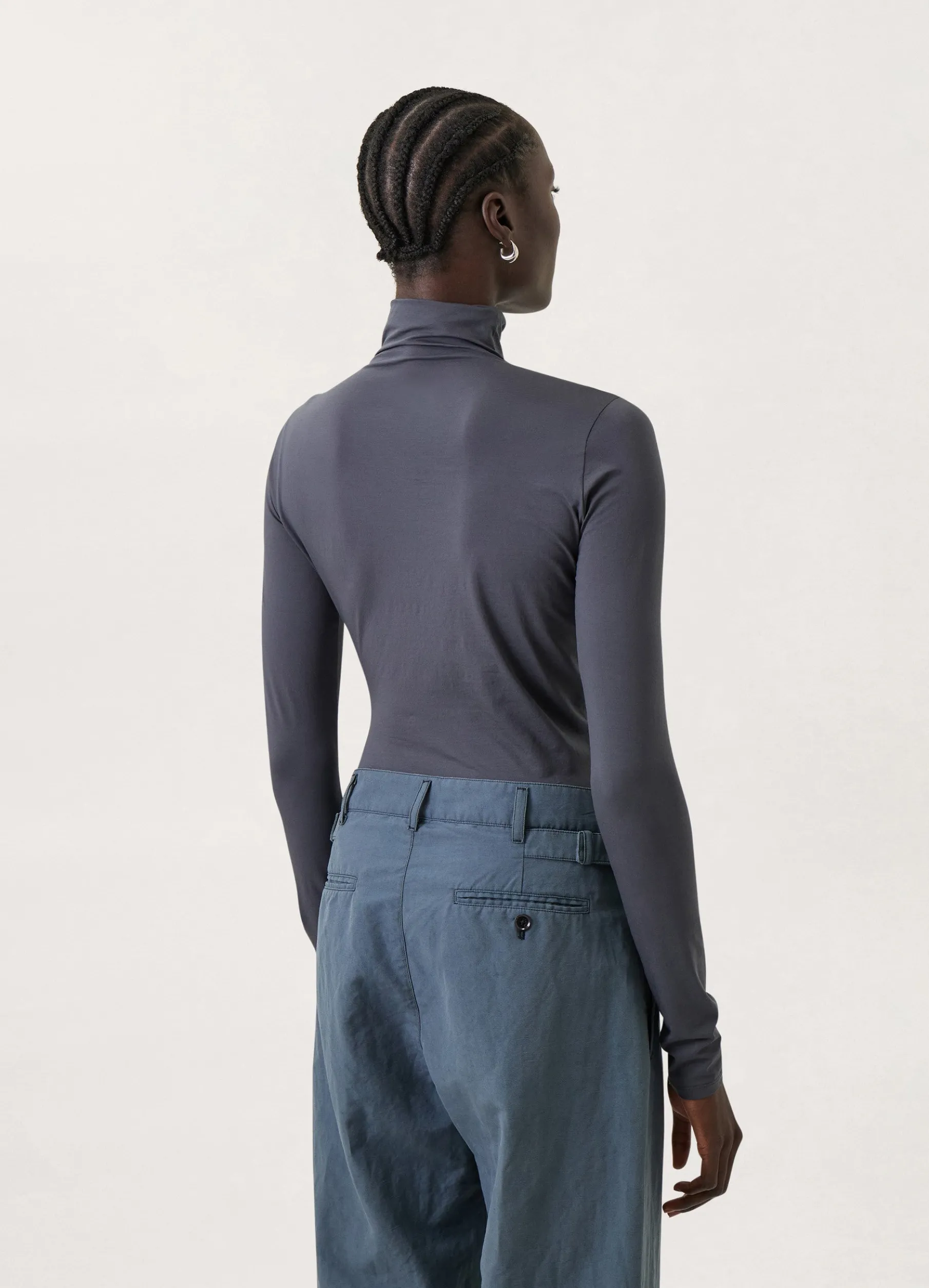 Twisted Second Skin High Neck