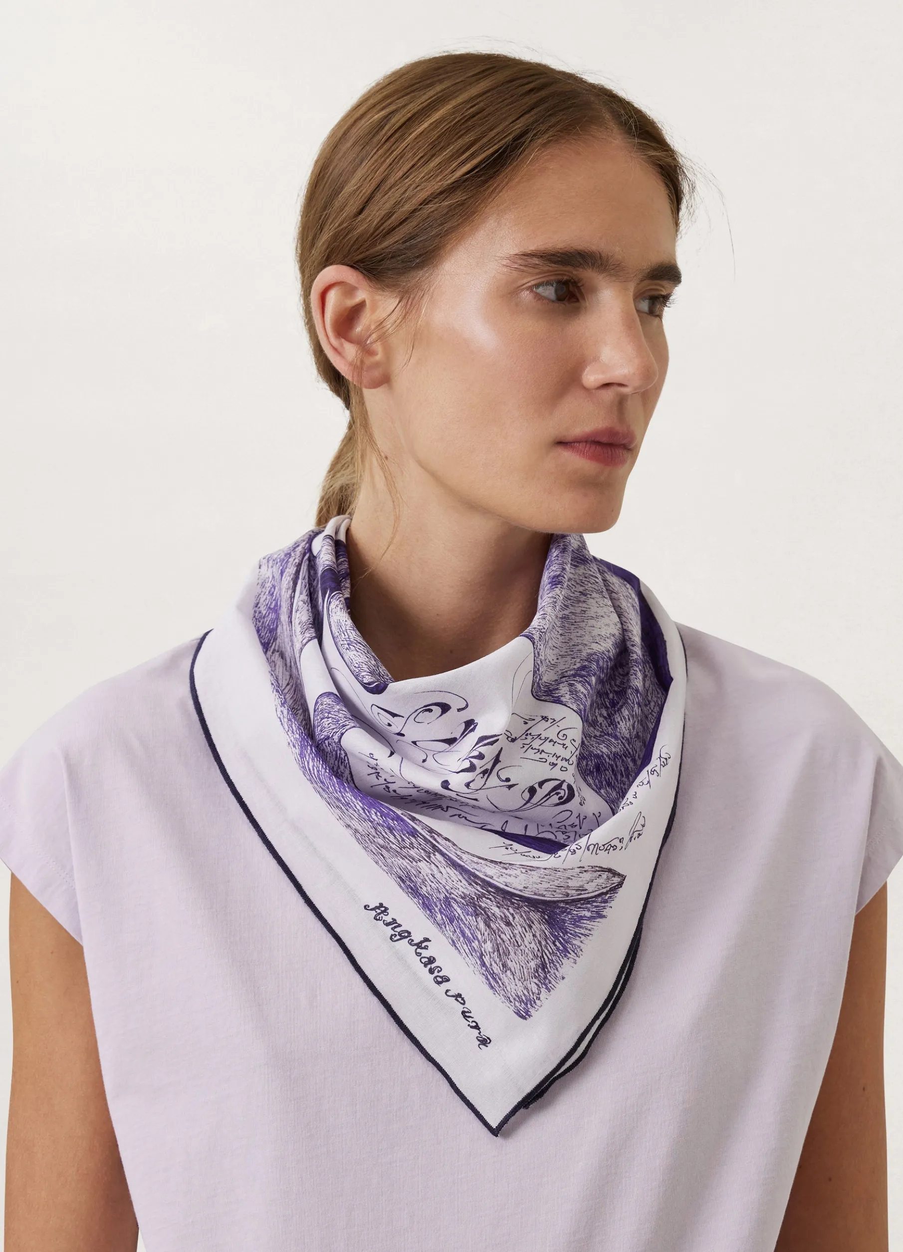 Angkasapura Large Bandana