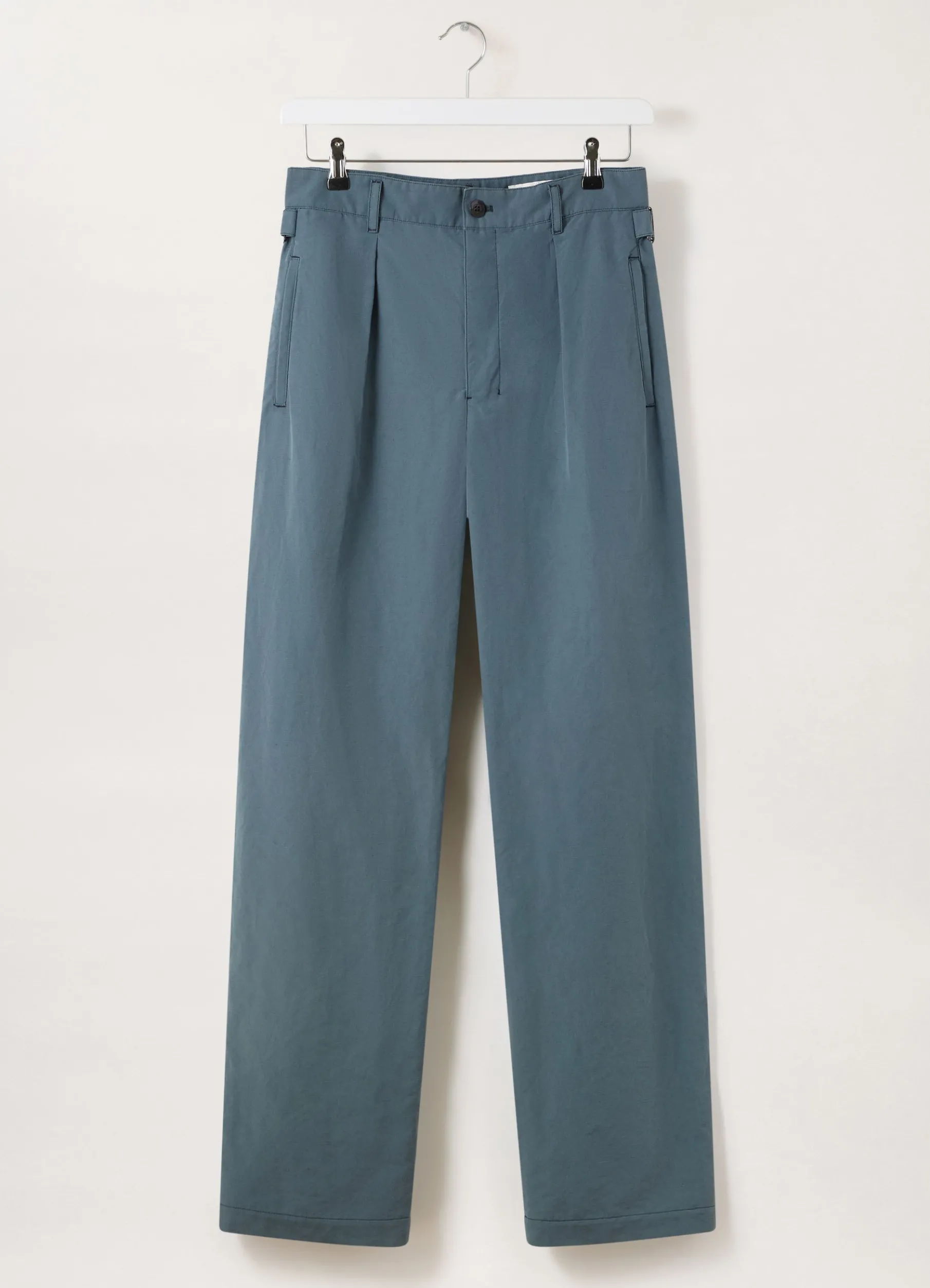 Pleated Straight Pants