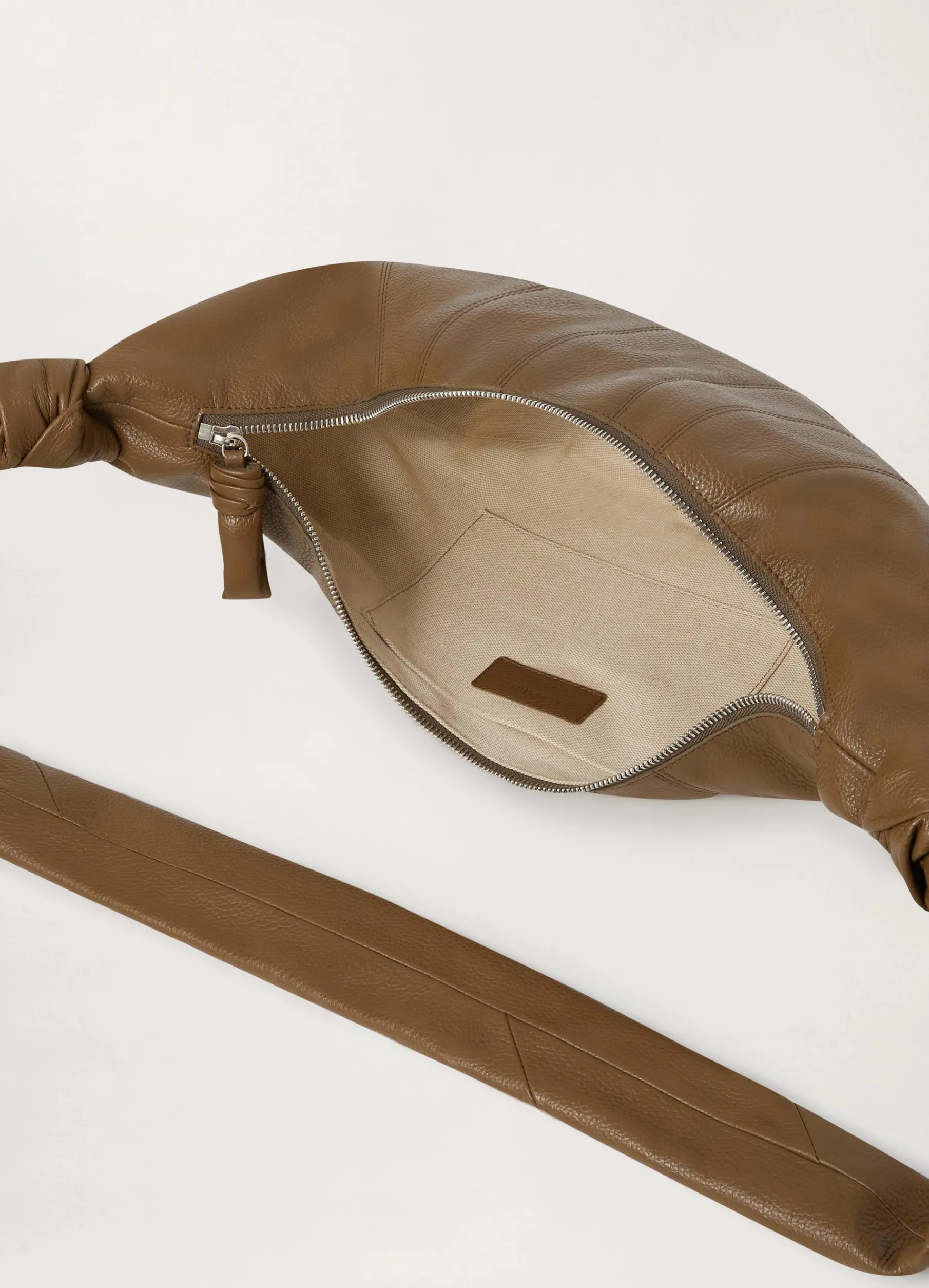 Medium Croissant Bag