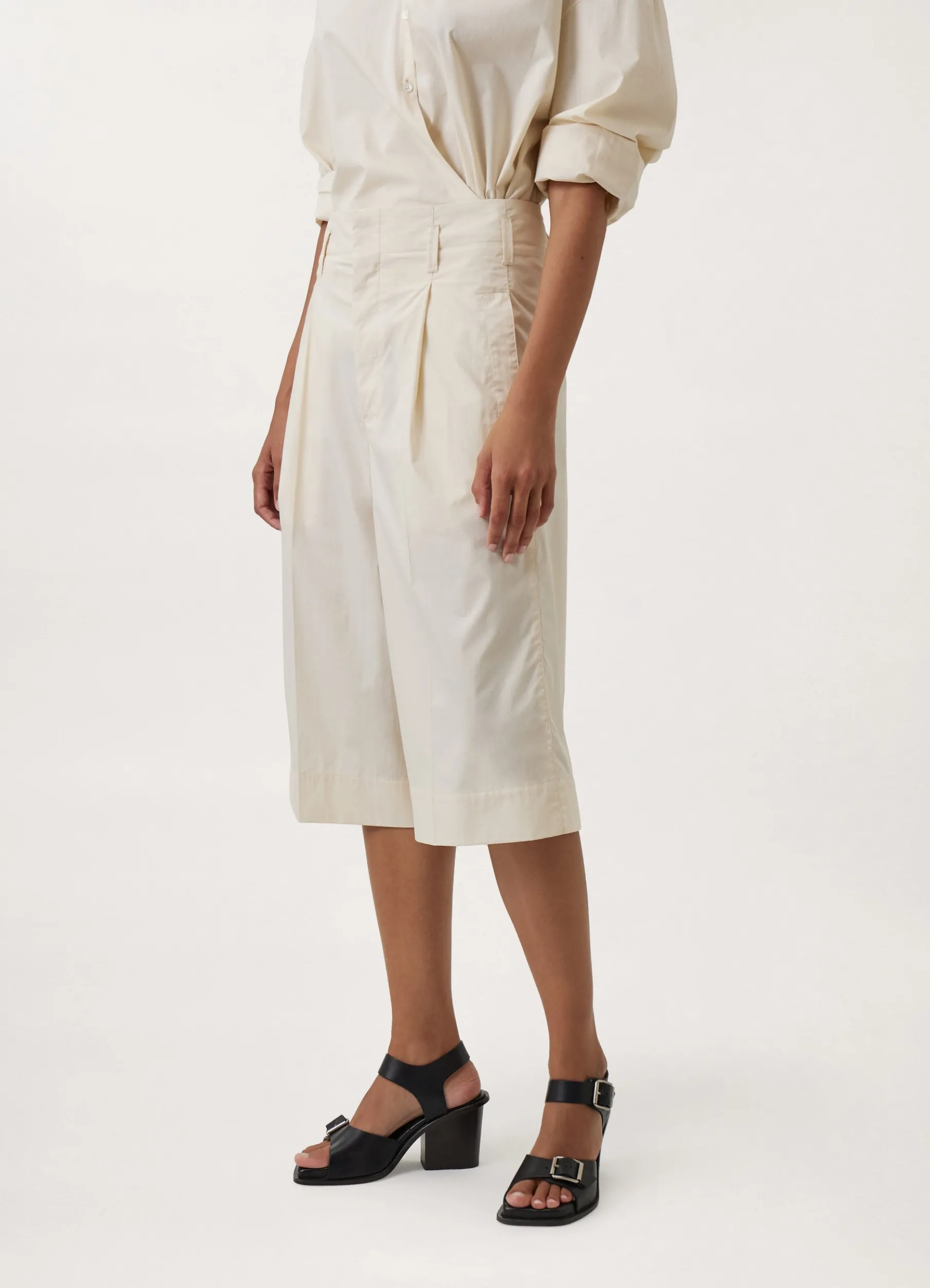 Large Pleated Shorts