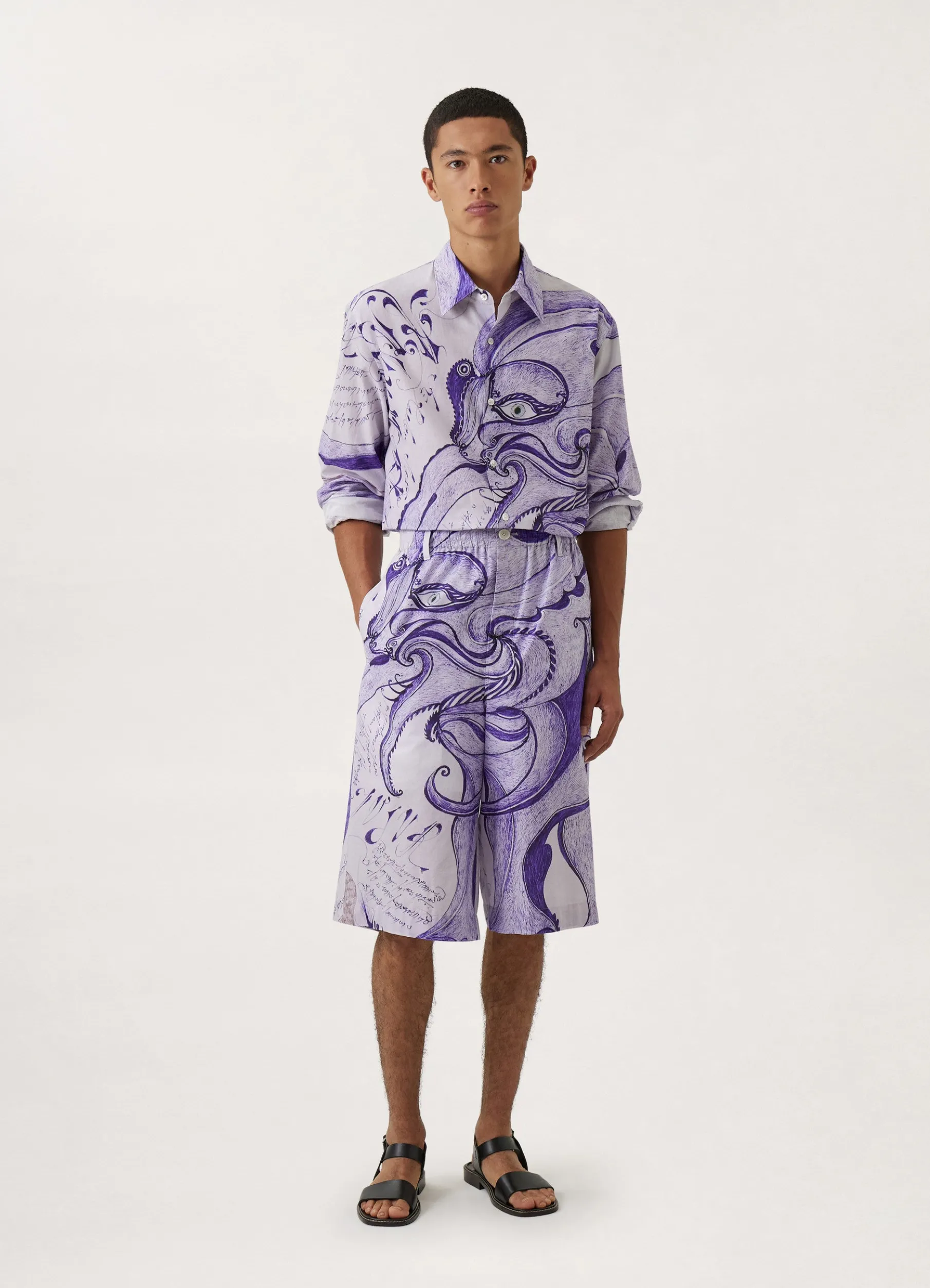 Angkasapura Bermuda Shorts